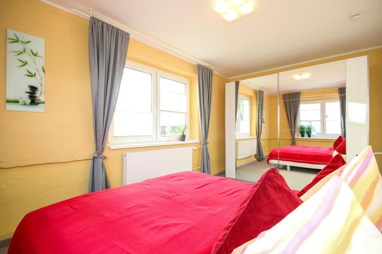 Haus Shiralee - Das Ferienhaus Warnemuende รอสต็อค ภายนอก รูปภาพ