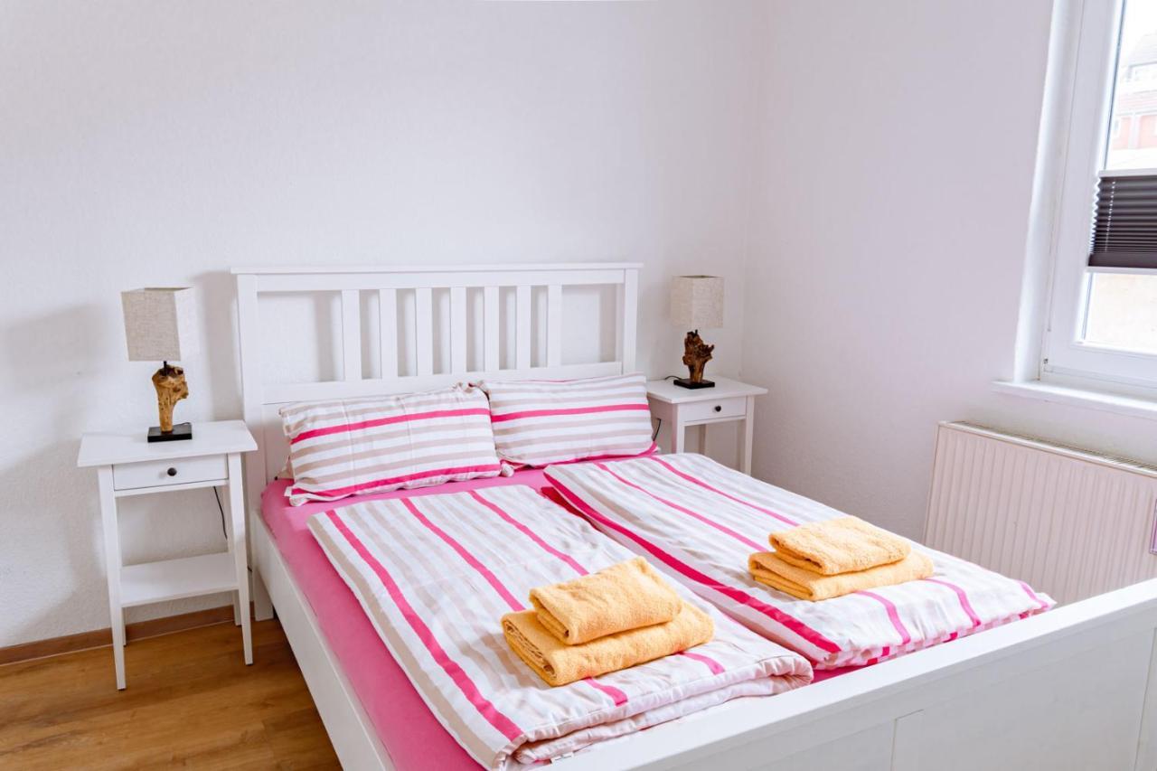 Haus Shiralee - Das Ferienhaus Warnemuende รอสต็อค ภายนอก รูปภาพ
