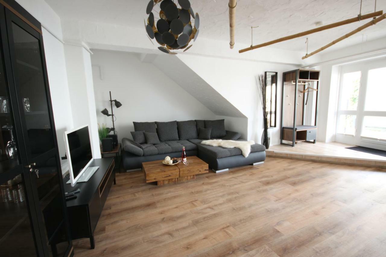 Haus Shiralee - Das Ferienhaus Warnemuende รอสต็อค ภายนอก รูปภาพ